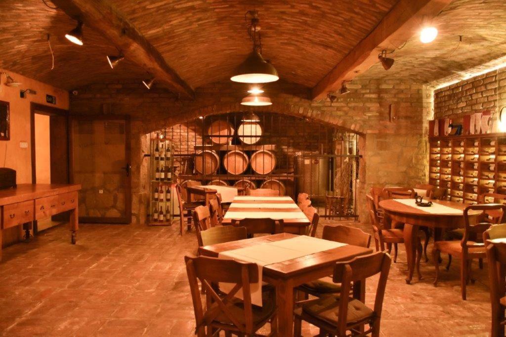 Garni Hotel Chicha - Winery Skrbic Βελιγράδι Εξωτερικό φωτογραφία
