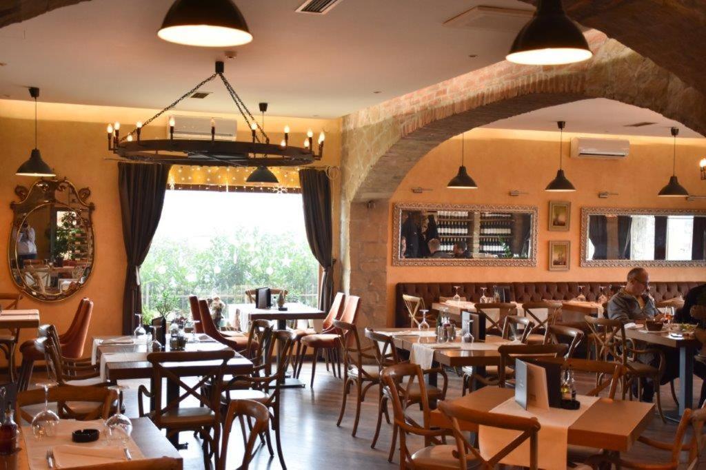 Garni Hotel Chicha - Winery Skrbic Βελιγράδι Εξωτερικό φωτογραφία