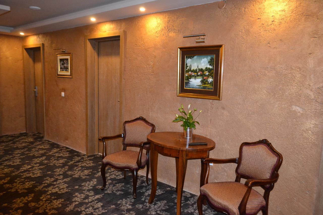 Garni Hotel Chicha - Winery Skrbic Βελιγράδι Εξωτερικό φωτογραφία